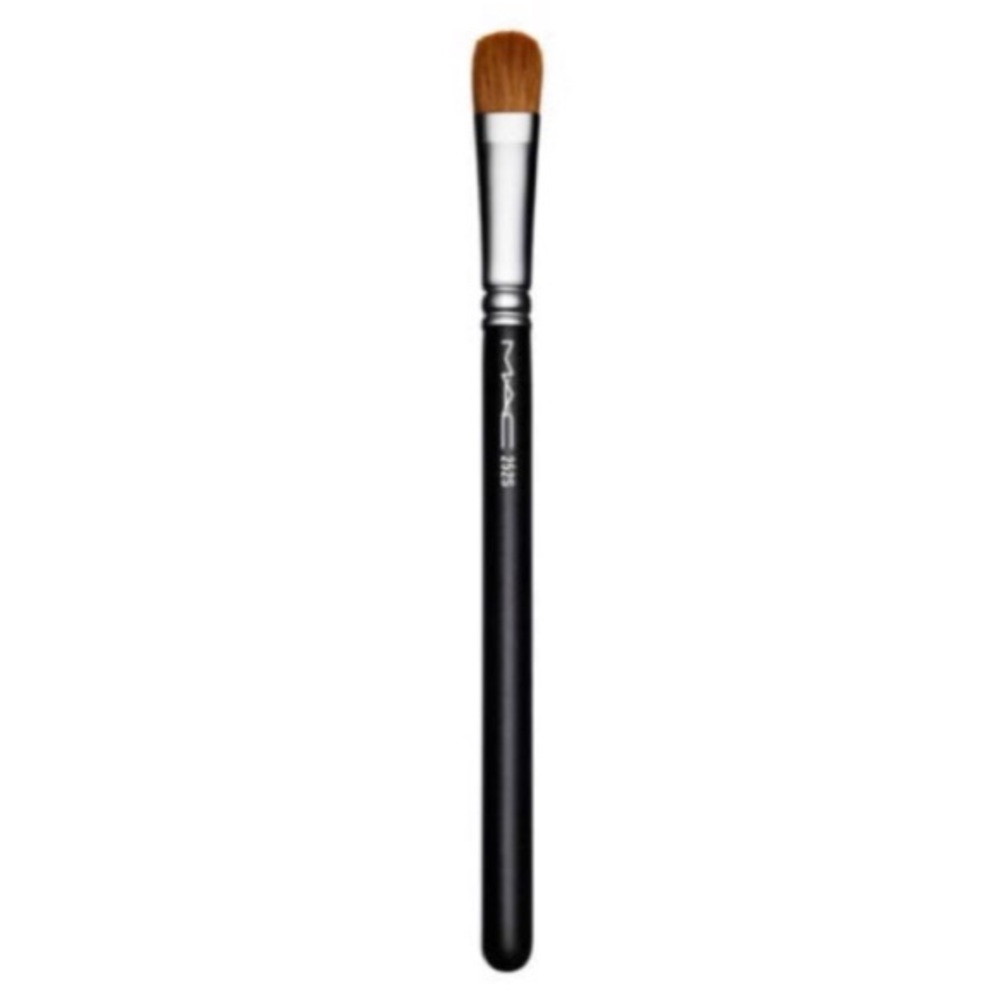 MAC 252 SYNTHETIC LARGE SHADER BRUSH